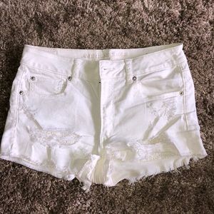 American Eagle hi-rise shortie